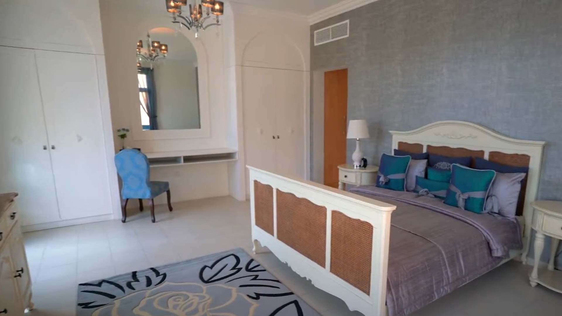 Villa in Falcon City of Wonders, Dubai, UAE, 5 bedrooms, 650 sq.m. No. 25317 - 2