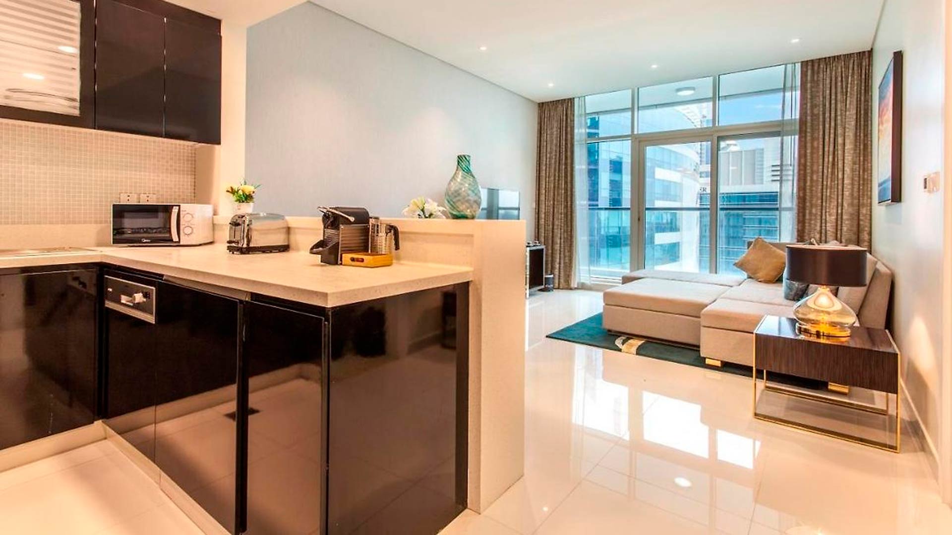 Apartment in Business Bay, Dubai, UAE, 3 bedrooms, 210 sq.m. No. 25631 - 10