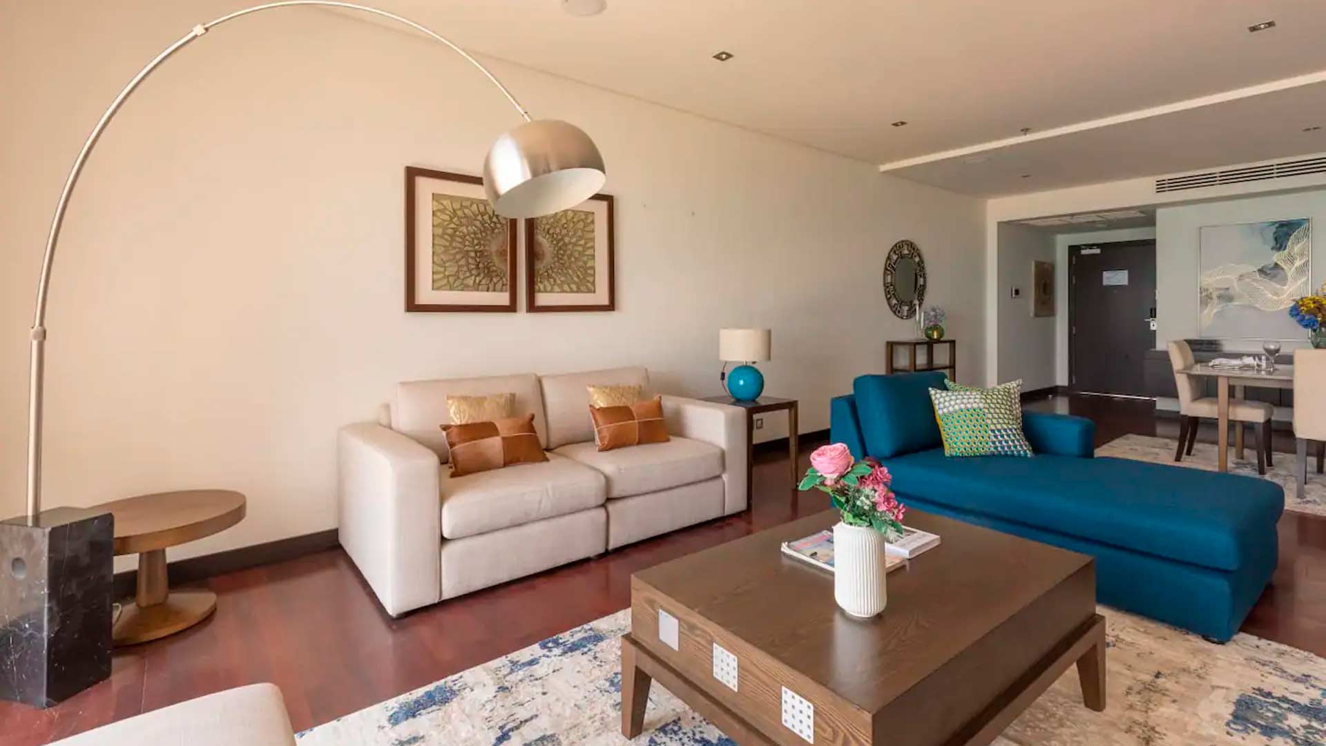 Apartment in Palm Jumeirah, Dubai, UAE, 1 bedroom, 107 sq.m. No. 25607 - 9