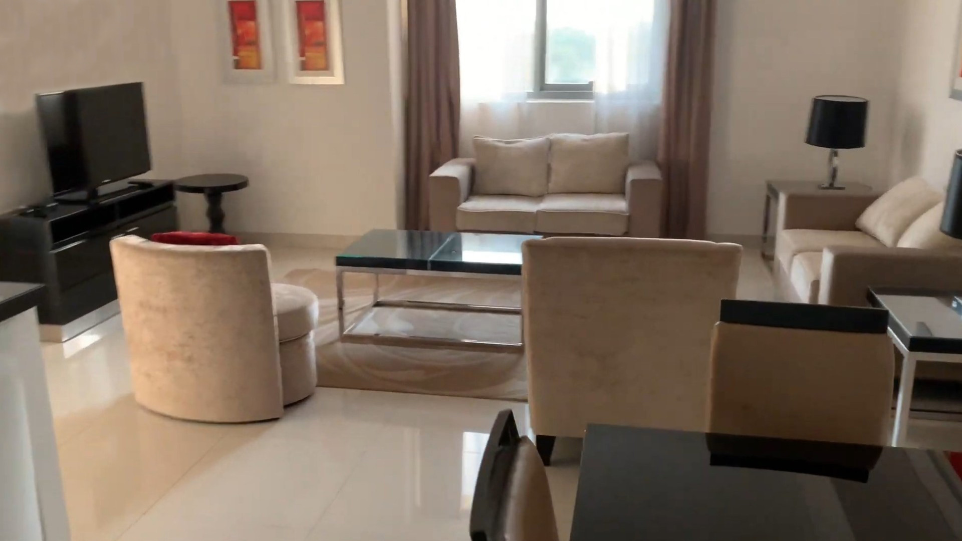 Apartment in Business Bay, Dubai, UAE, 2 bedrooms, 114 sq.m. No. 25554 - 1